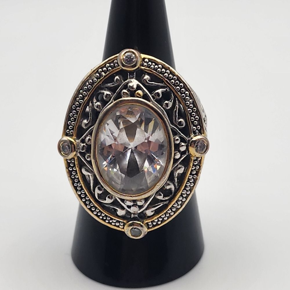 Elegant Silver and Gold Oval Gemstone Ring